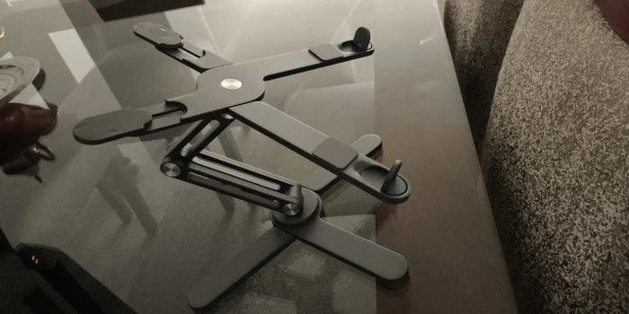 Customer review photo of the laptop stand
