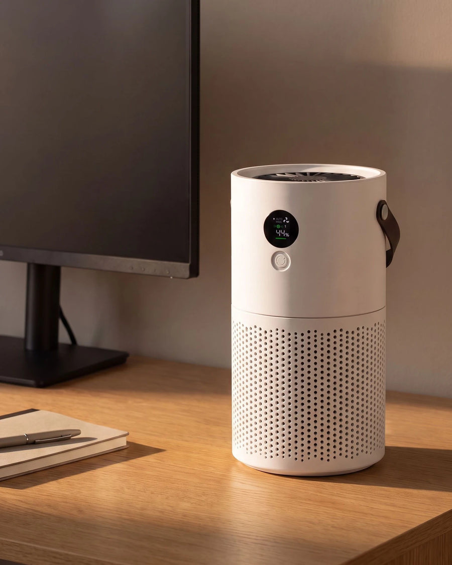 The portable air purifier — The desk, before the room fills up