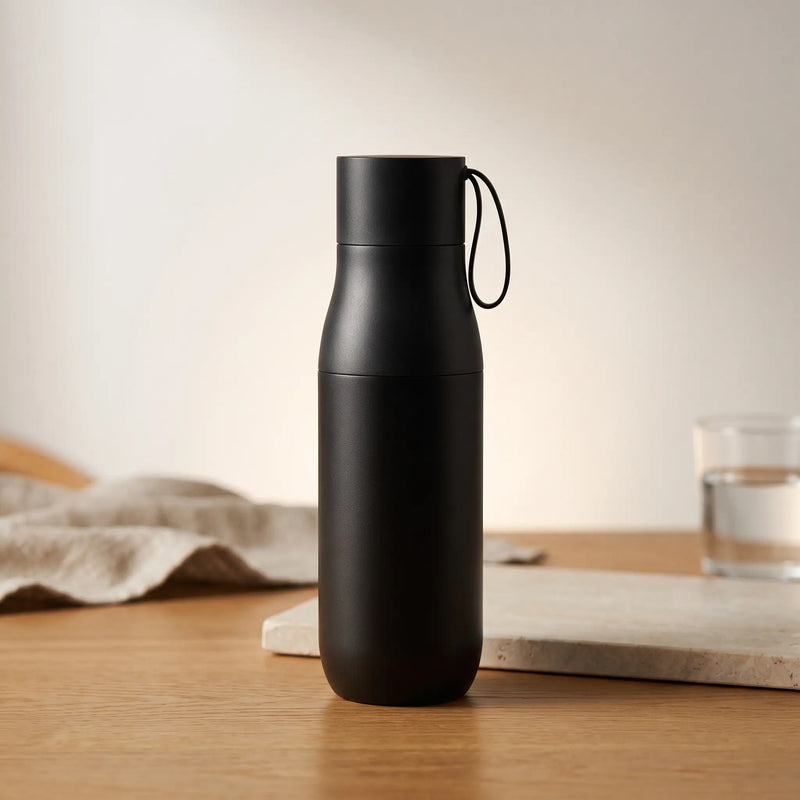 The smart water bottle in Mystic Black