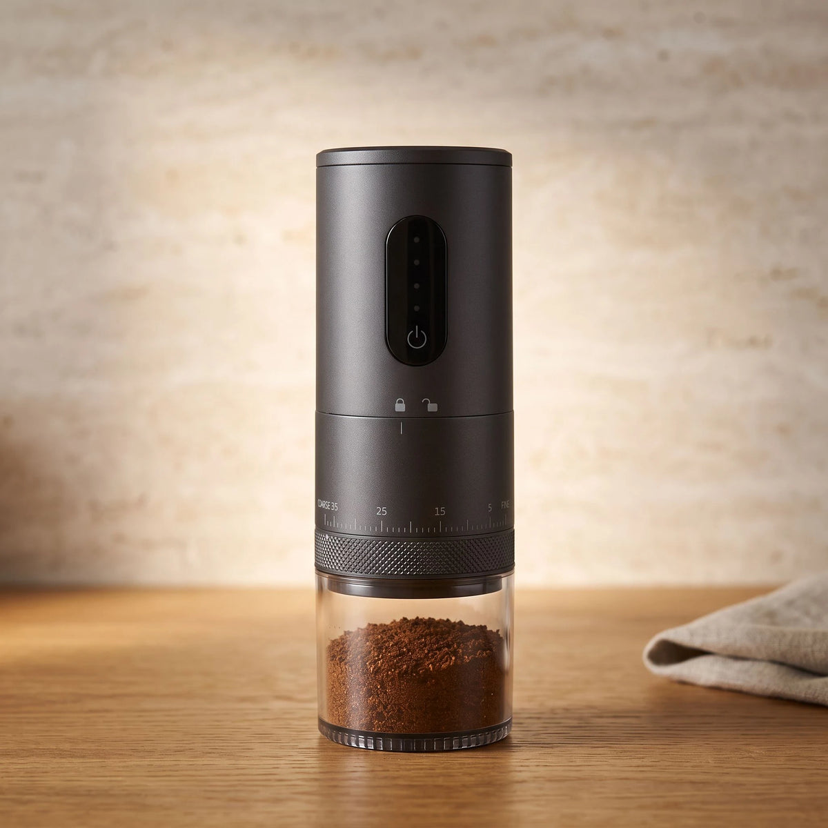 The cordless coffee grinder in Graphite